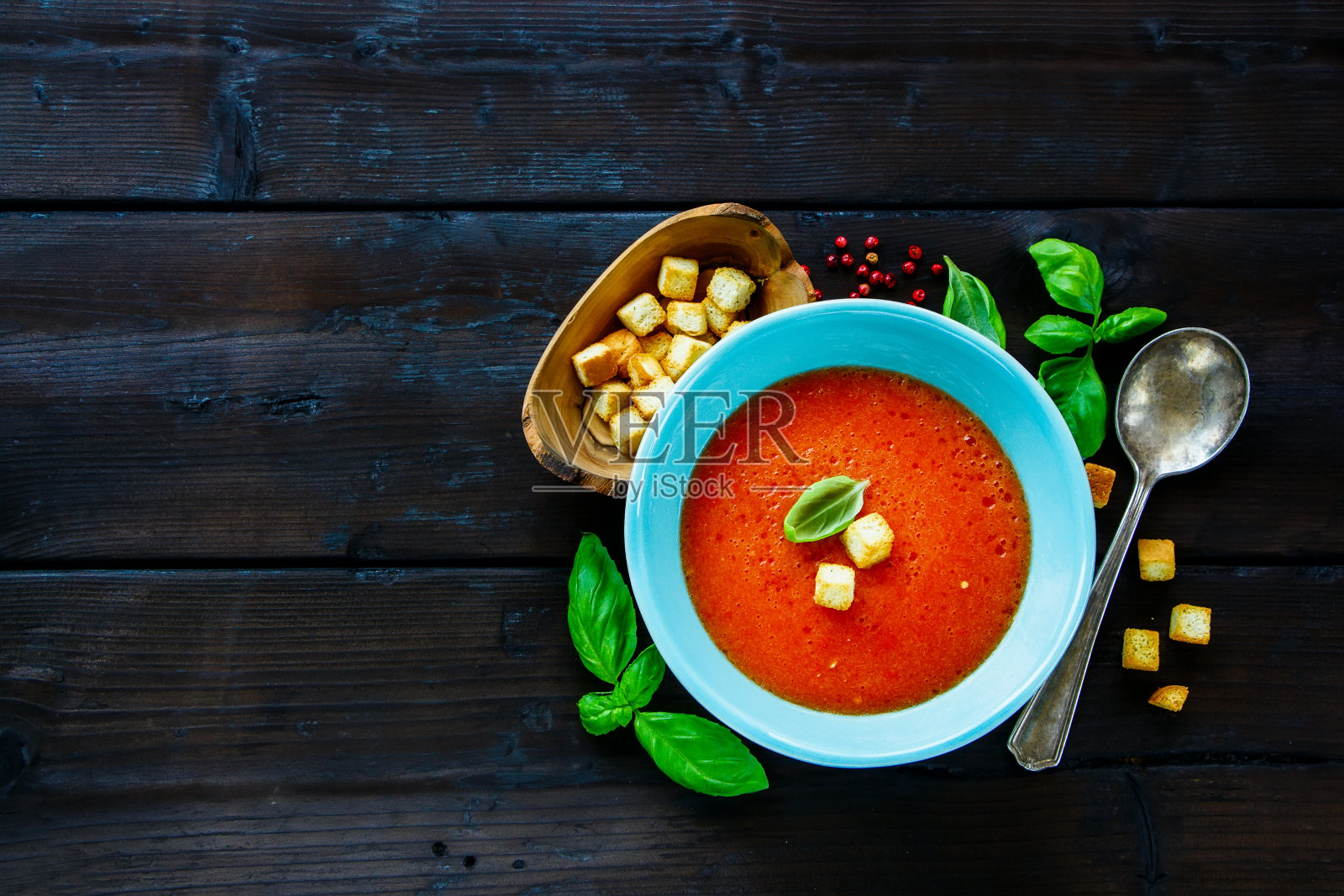西班牙凉菜汤番茄汤照片摄影图片