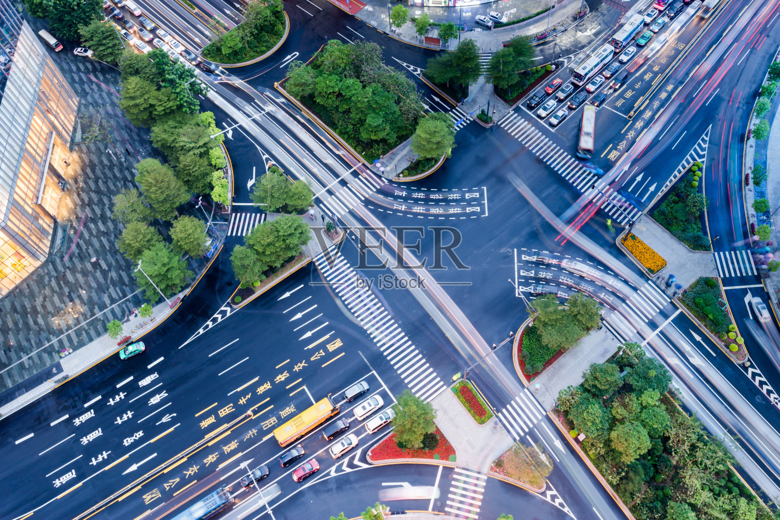 中国广州市的十字路口照片摄影图片