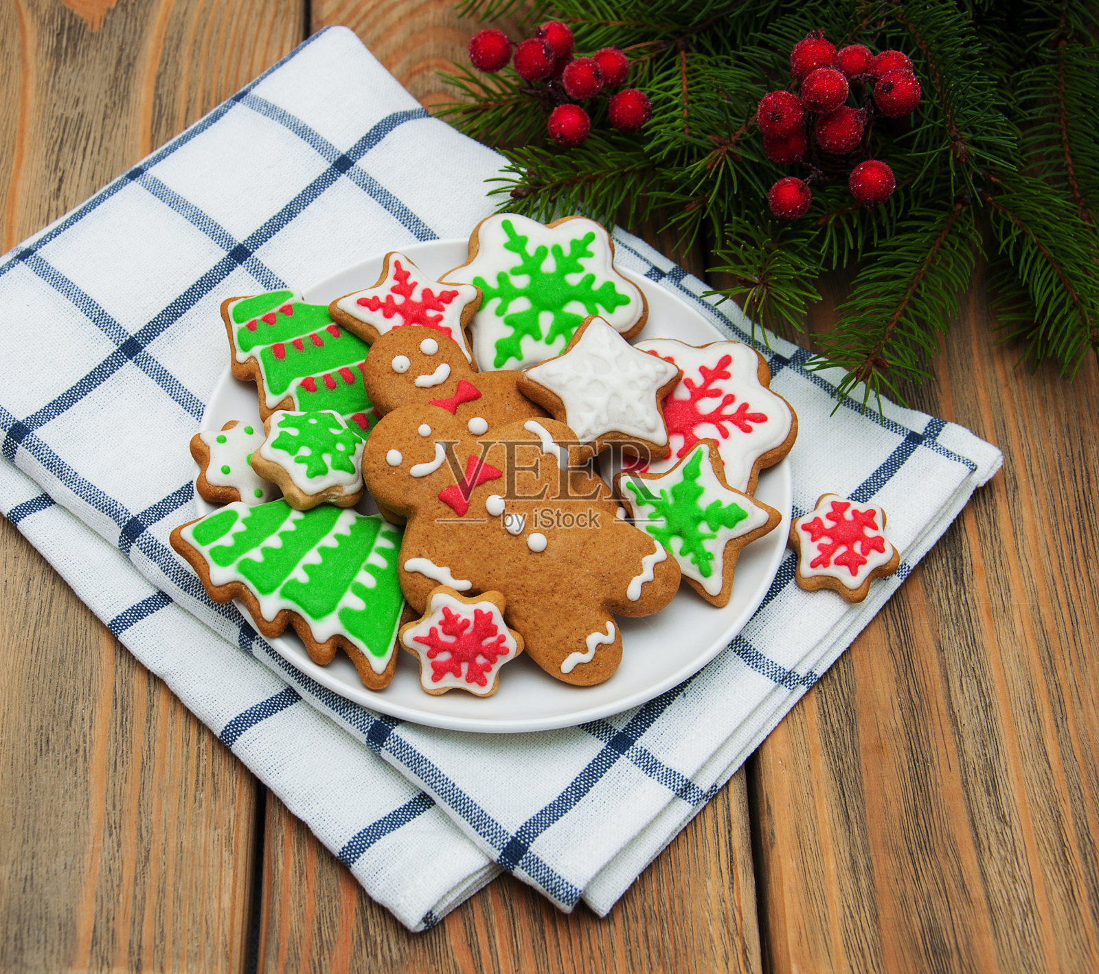 圣诞姜蜂蜜彩色饼干照片摄影图片