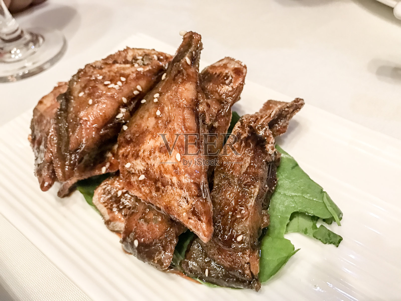 熏鱼——上海菜照片摄影图片