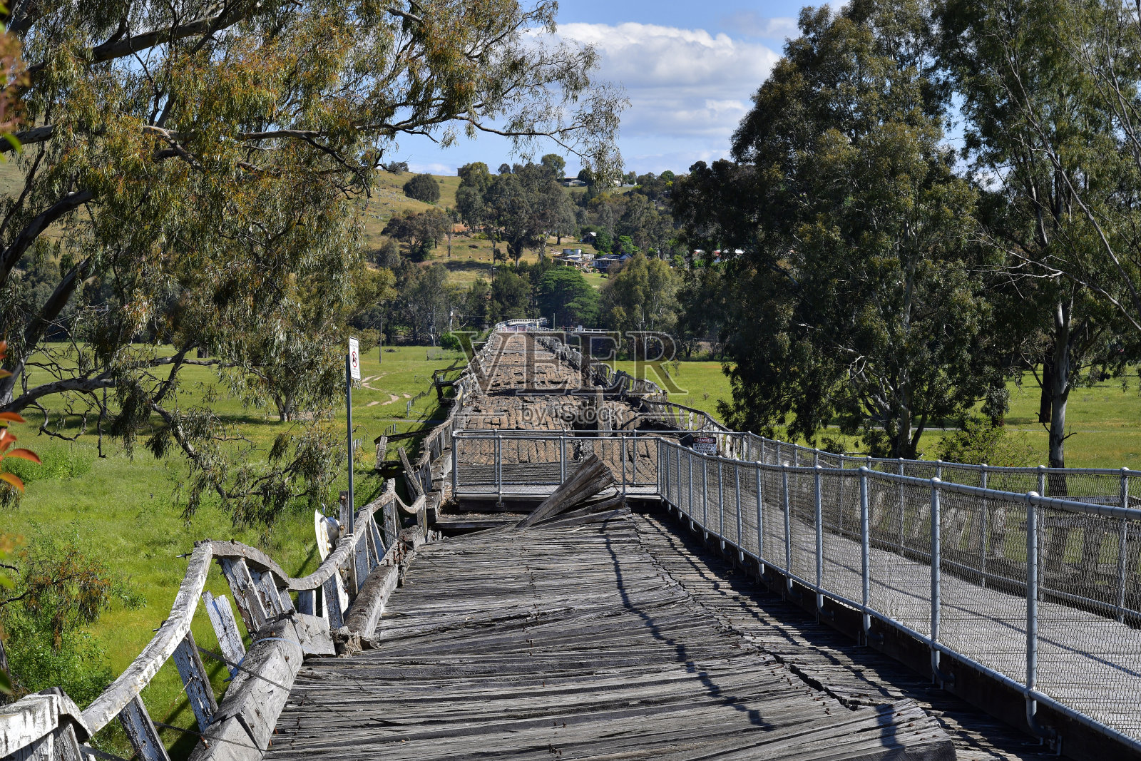 澳大利亚、Gundagay桥照片摄影图片