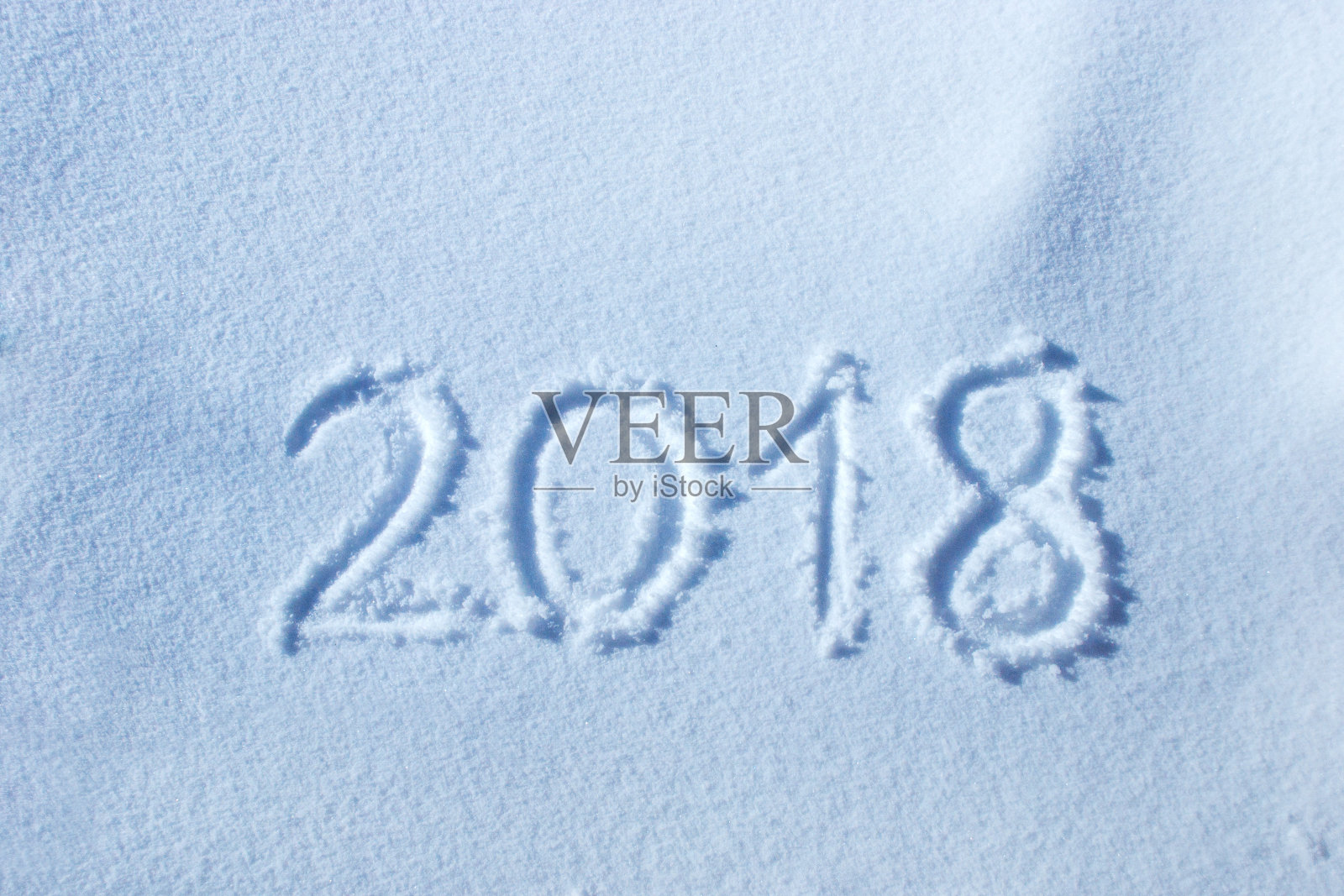 2018写在雪里照片摄影图片
