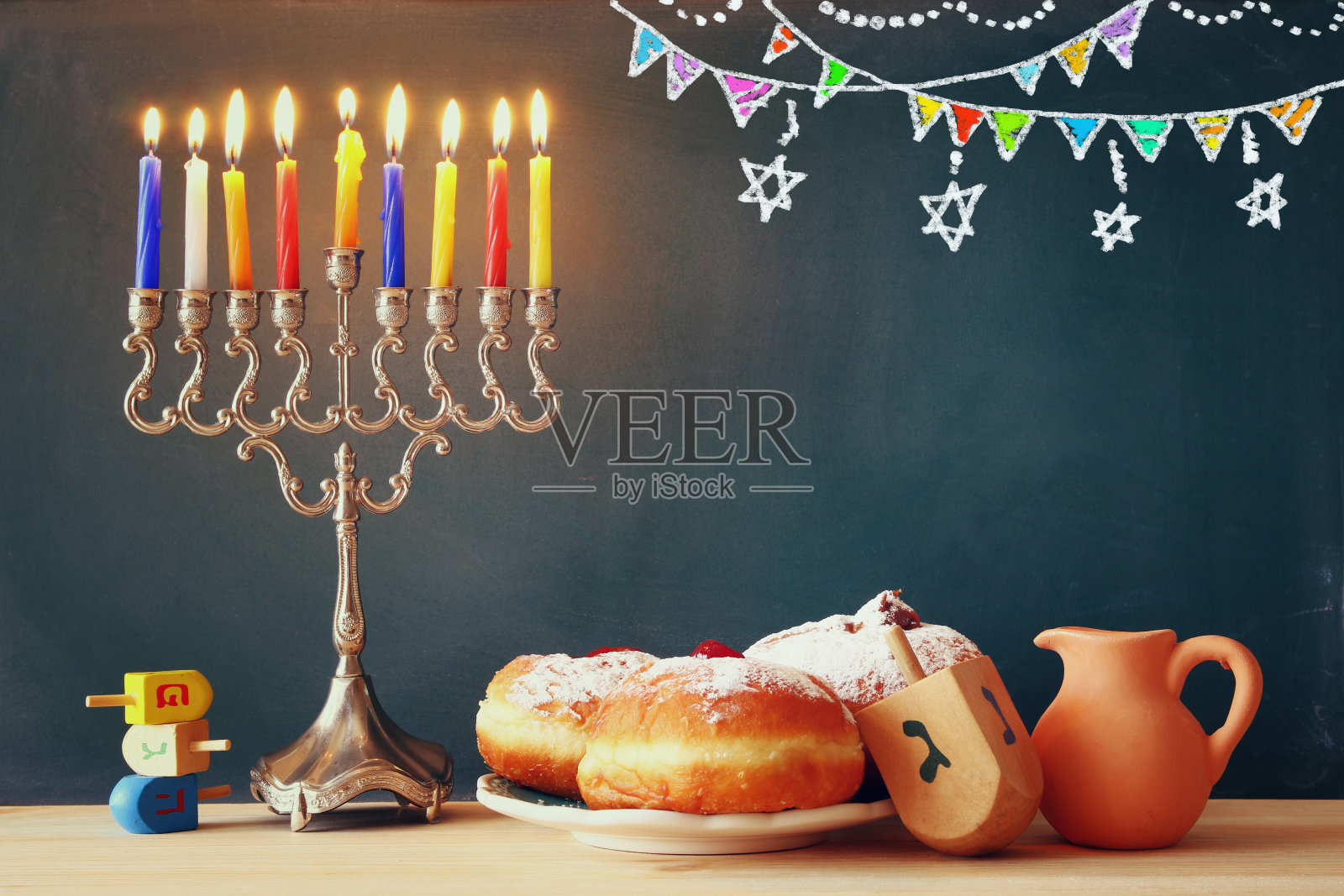 犹太节日光明节和犹太烛台照片摄影图片