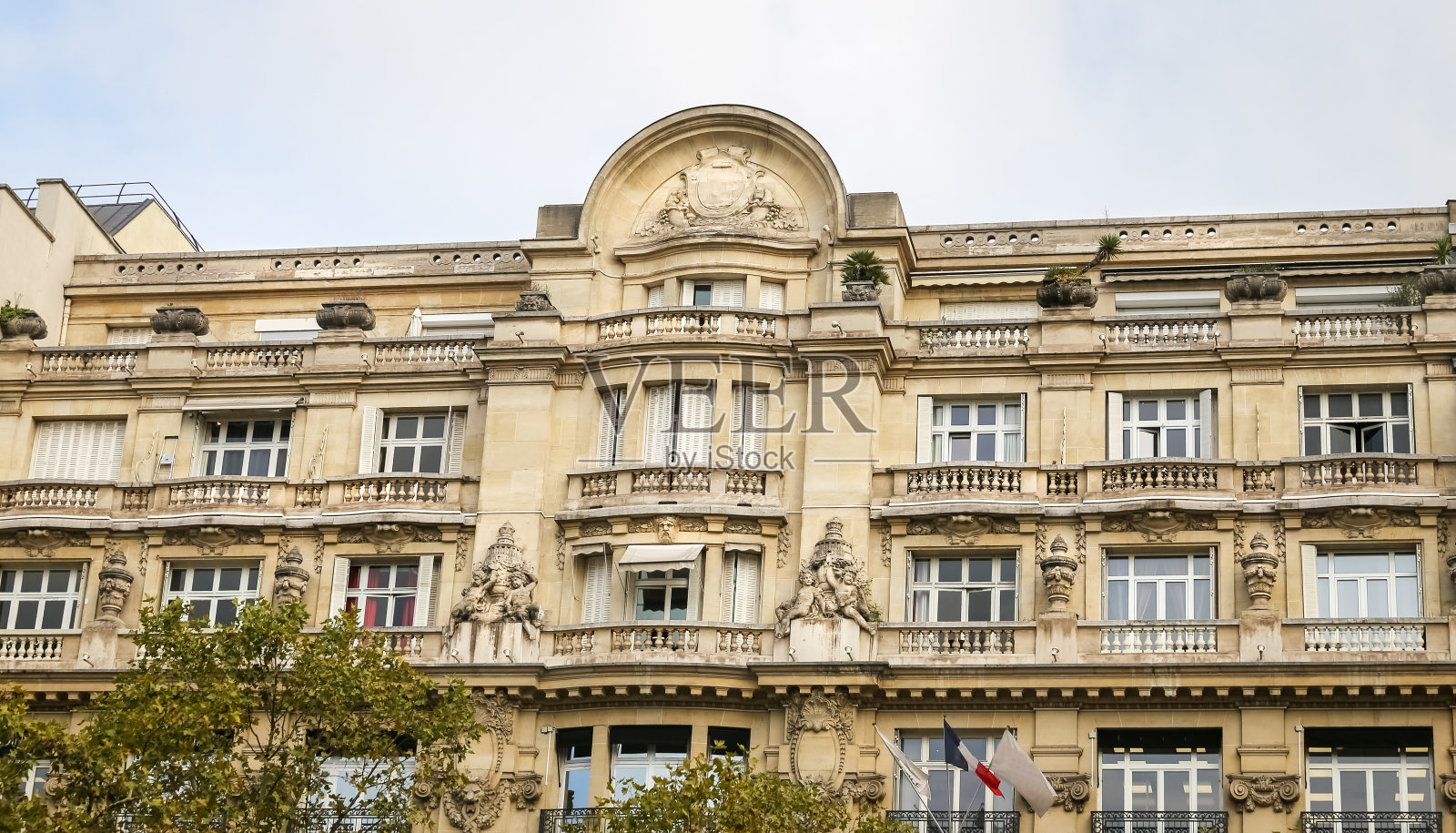 位于法国巴黎香榭丽舍大道的建筑照片摄影图片