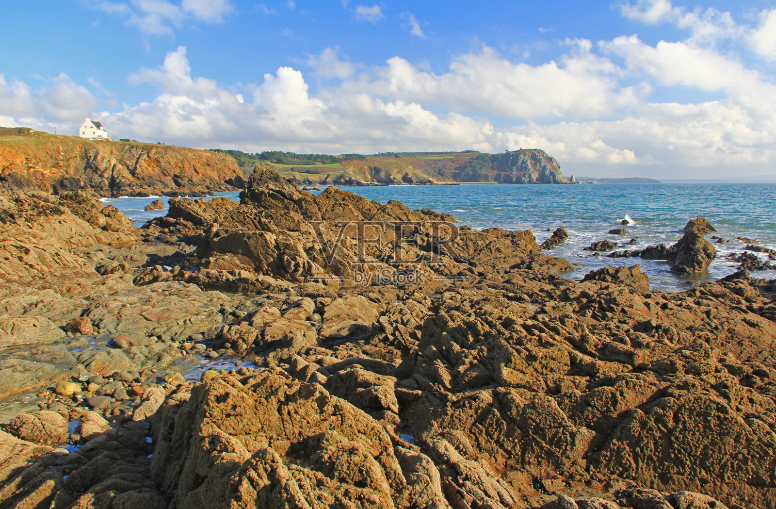 大西洋的岩石海岸(法国)照片摄影图片