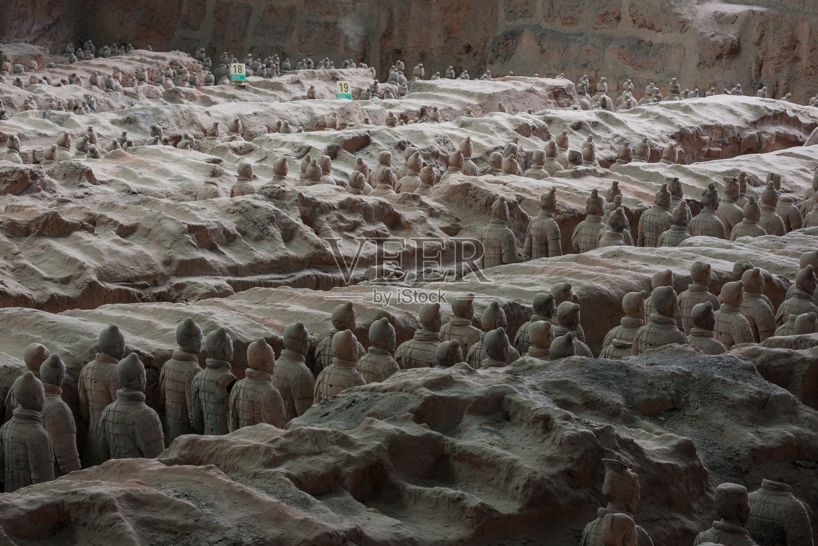 中国陕西省西安市的秦始皇兵马俑照片摄影图片
