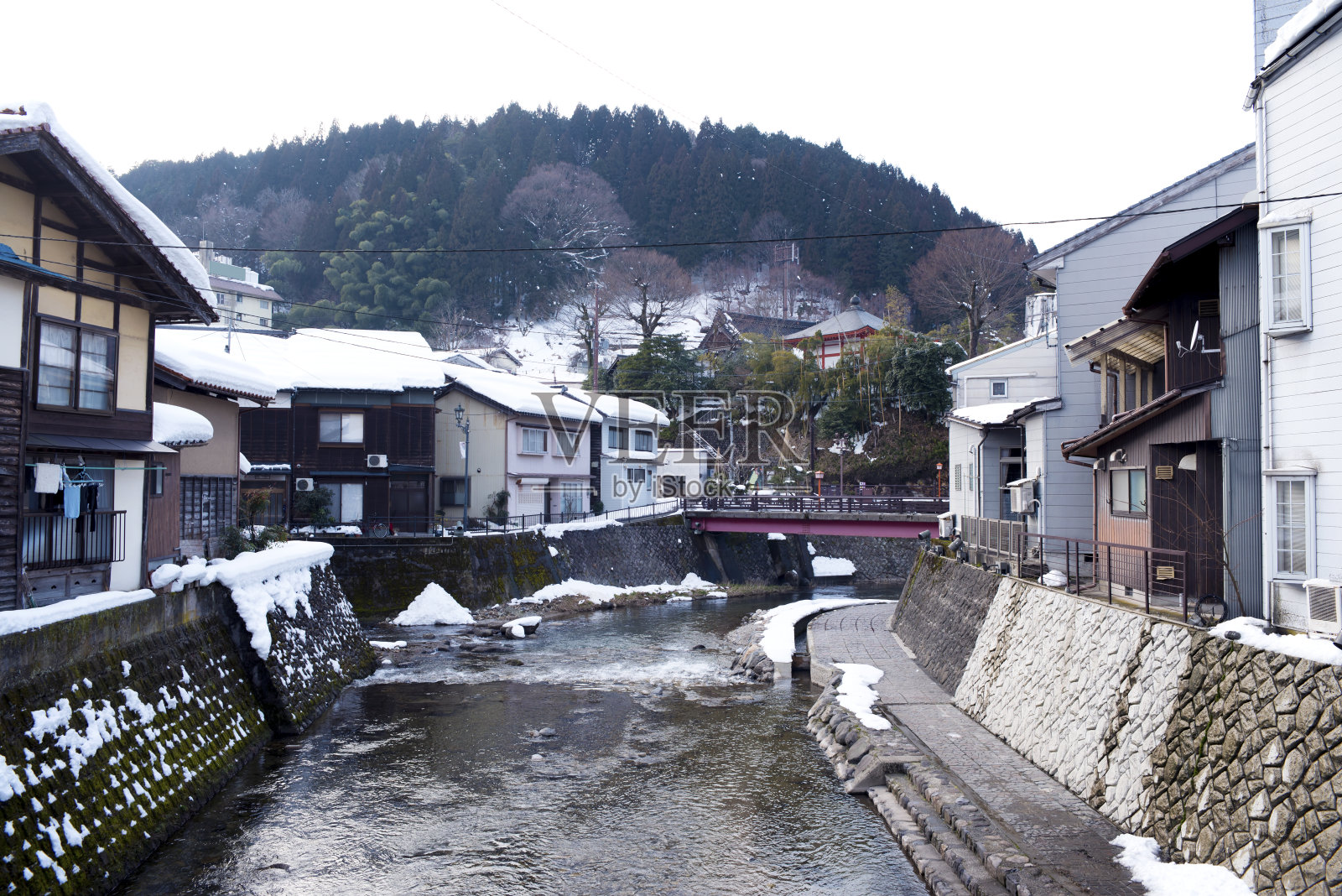 日本冬天的Yumura温泉照片摄影图片