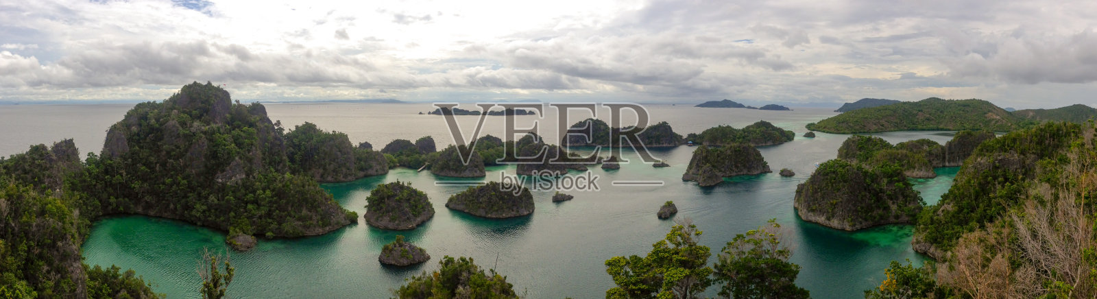 皮亚尼摩岛安帕特群岛国王的全景照片摄影图片
