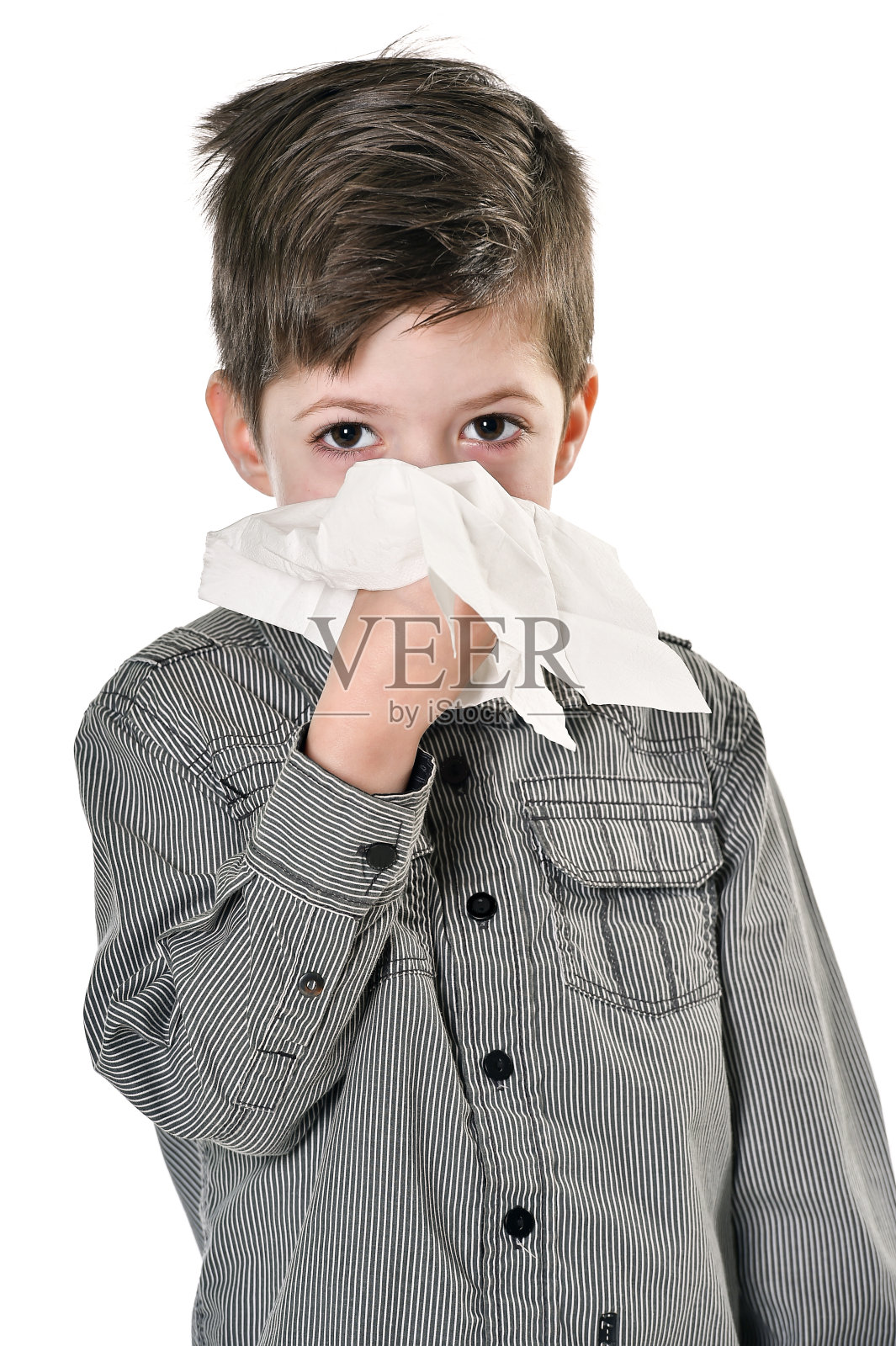 小男孩得了流感照片摄影图片