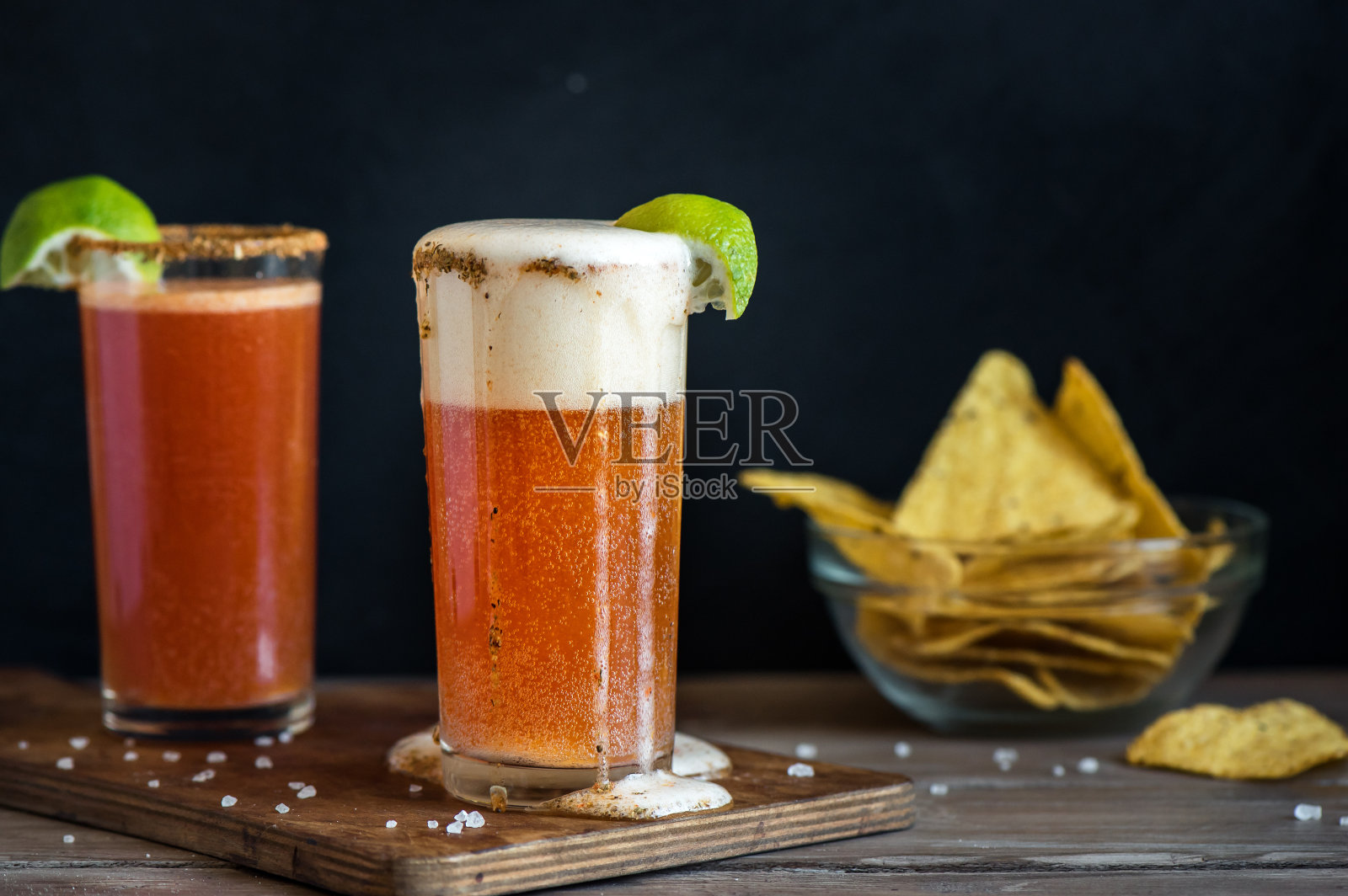 米歇拉达(墨西哥血腥啤酒)照片摄影图片