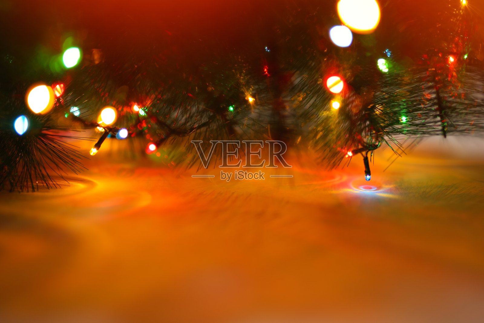 圣诞树-散景灯照片摄影图片