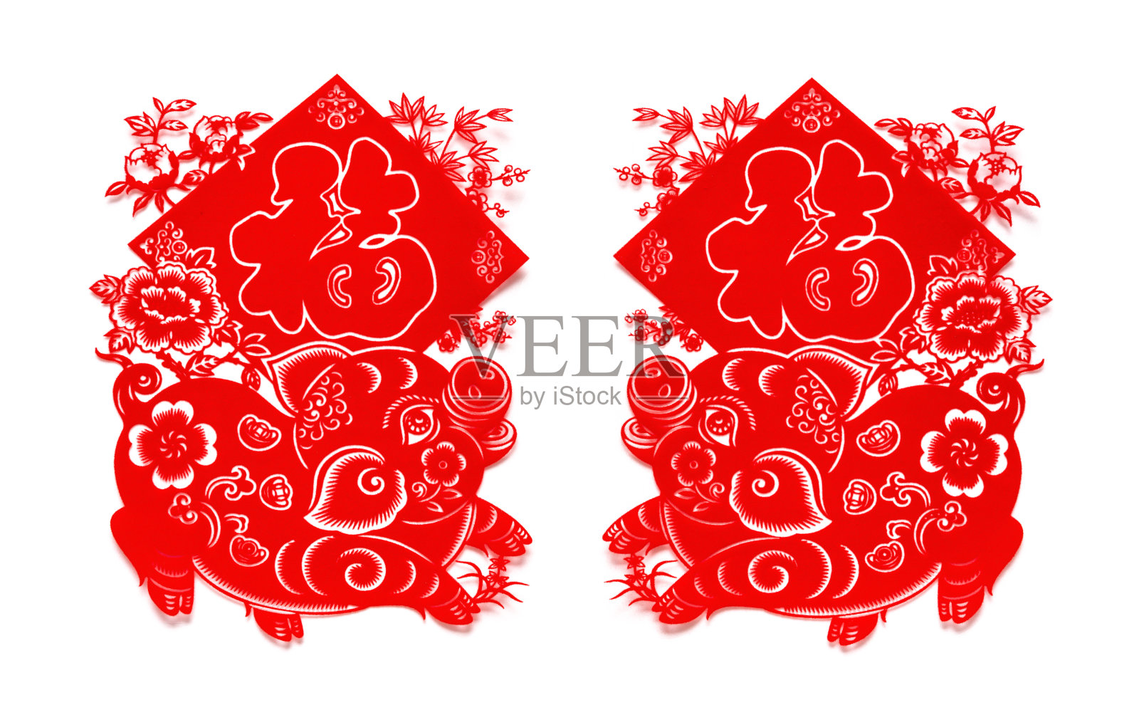毛茸茸的红色扁平剪纸贴纸上白色的象征中国新年的猪在中国意味着好运照片摄影图片