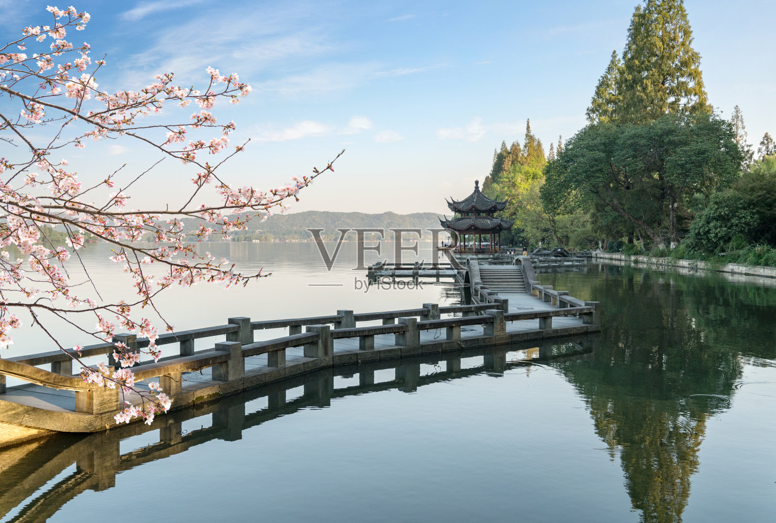 美丽的建筑景观和杭州西湖景观照片摄影图片