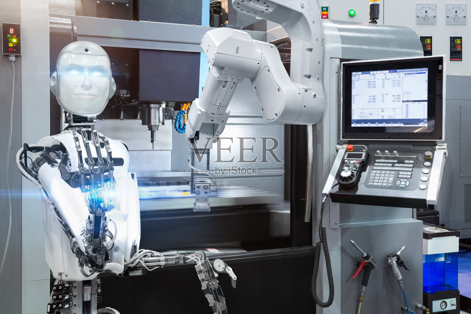 仿人机器人在智能工厂中利用数控机床控制自动化机器人工业。未来技术的概念照片摄影图片