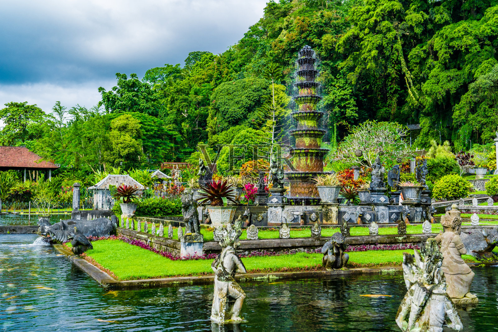 巴厘岛得拉甘水宫花园照片摄影图片
