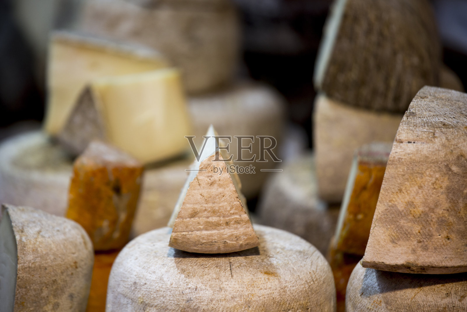 巴黎法国精品奶酪店照片摄影图片