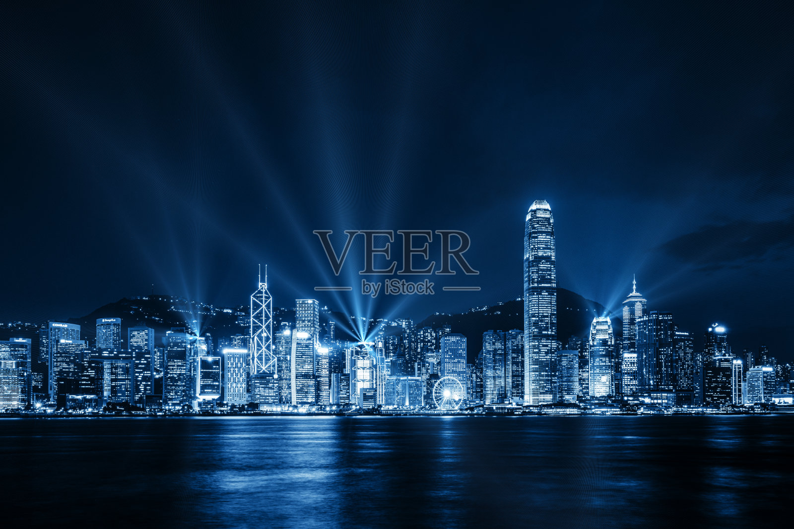 香港维多利亚港夜间激光秀照片摄影图片