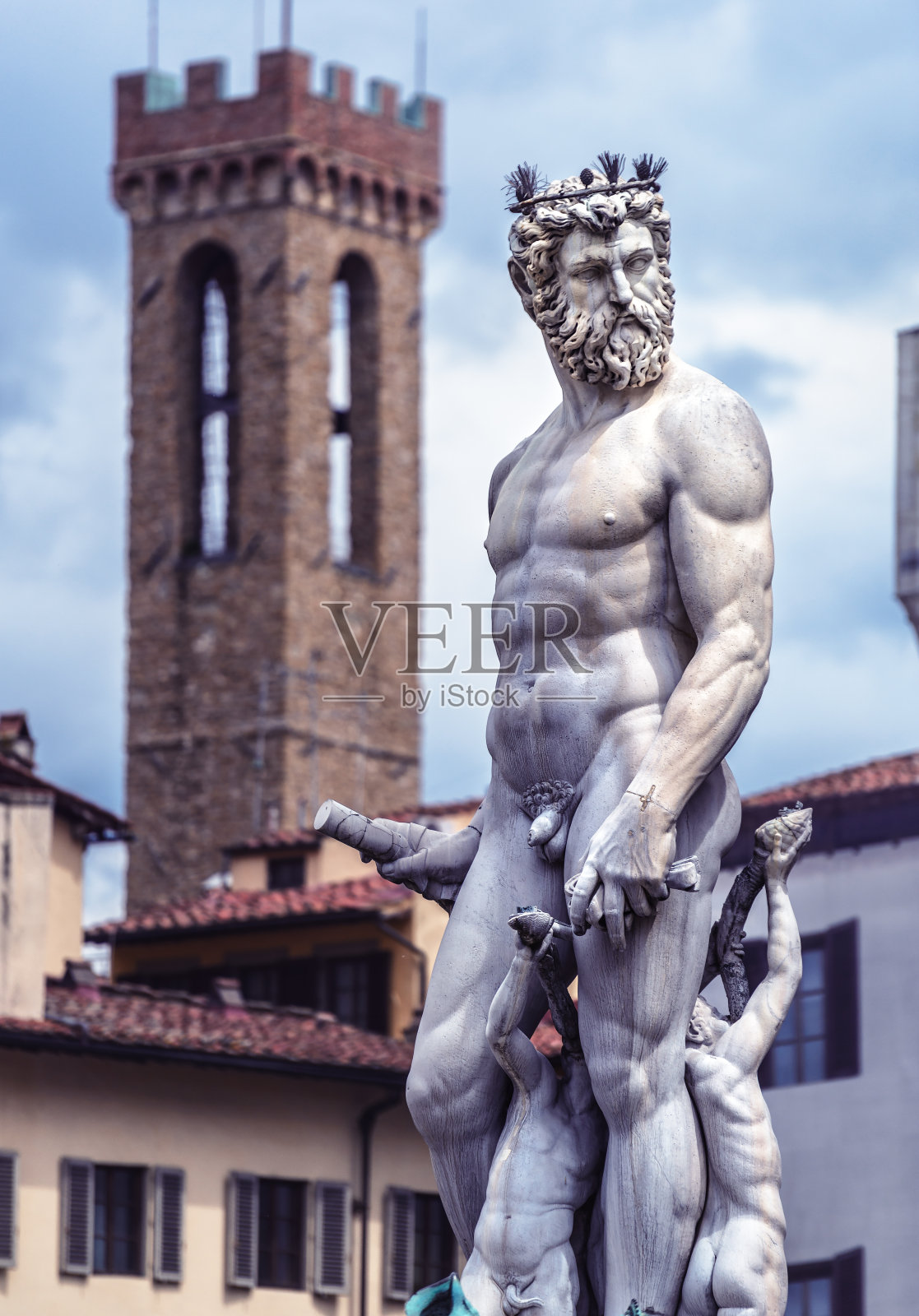 意大利佛罗伦萨贵族广场上的尼普顿雕像。佛罗伦萨中心文艺复兴时期喷泉的细节。照片摄影图片