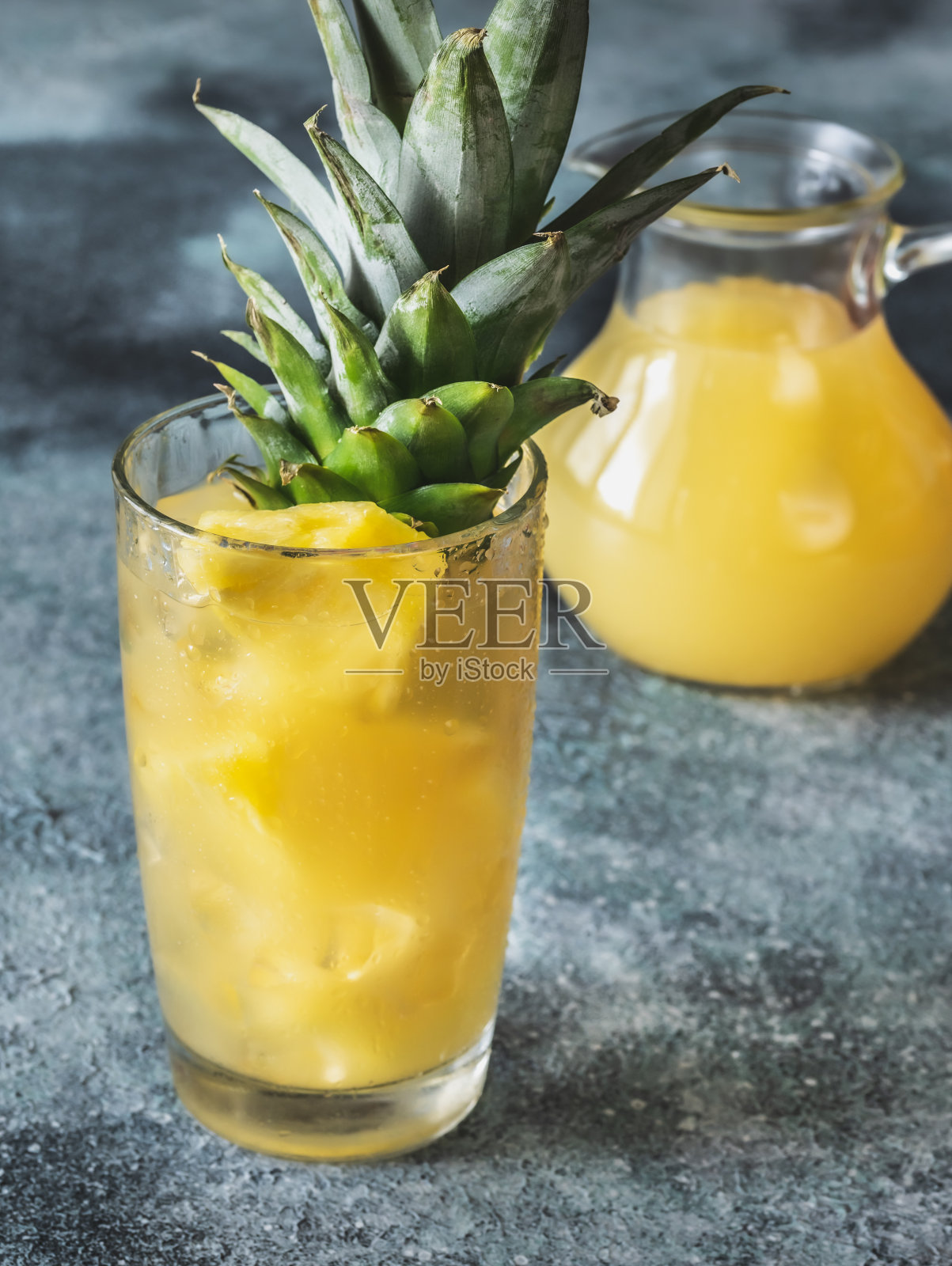 一杯菠萝汁照片摄影图片