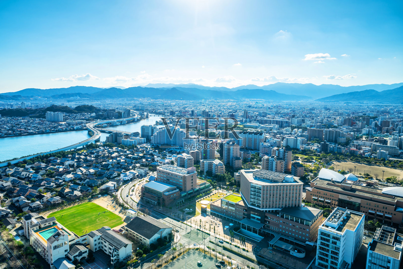 日本福冈现代城市天际线鸟瞰图照片摄影图片