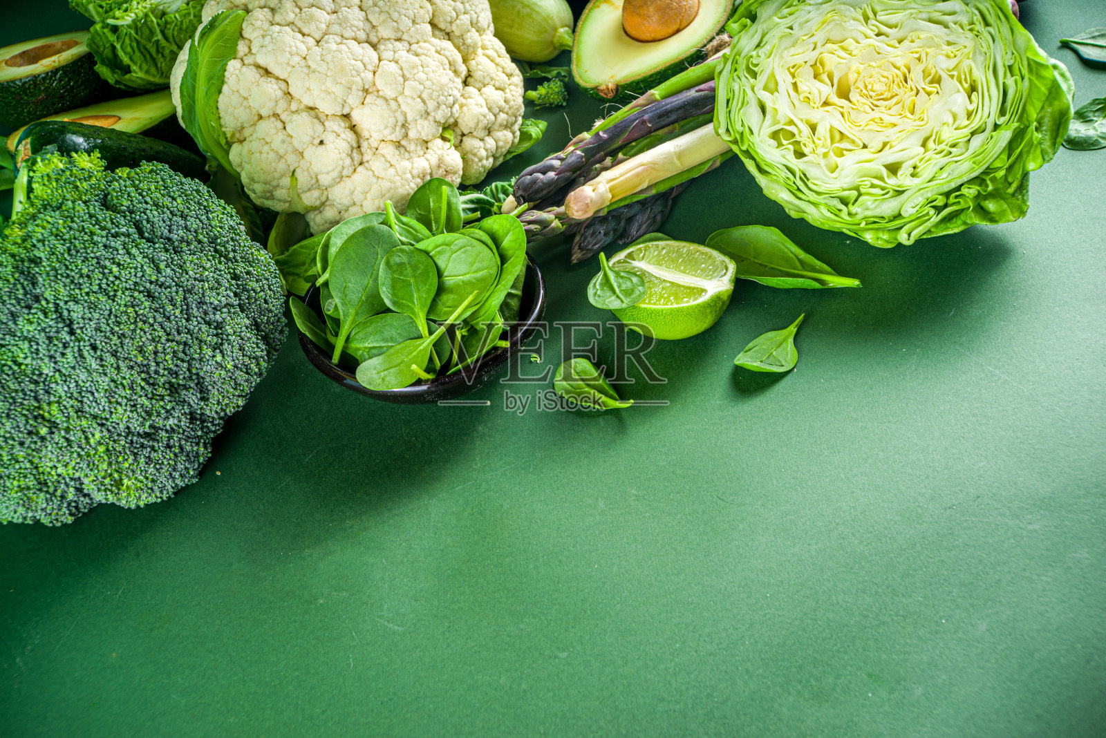 一套新鲜的绿色蔬菜照片摄影图片