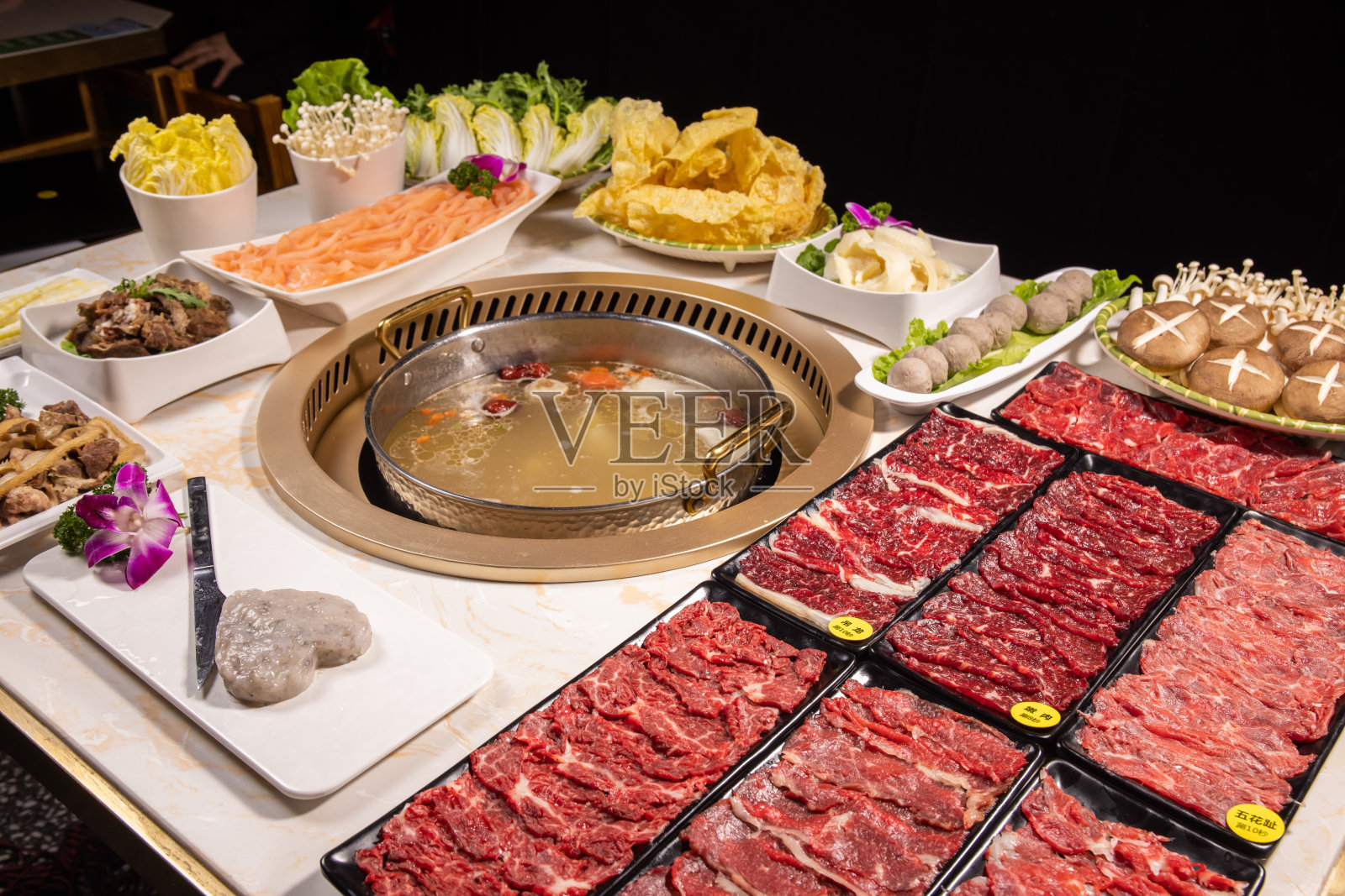 潮汕火锅、鲜切肉、蔬菜、小吃、烤串_美食摄影师張富-站酷ZCOOL