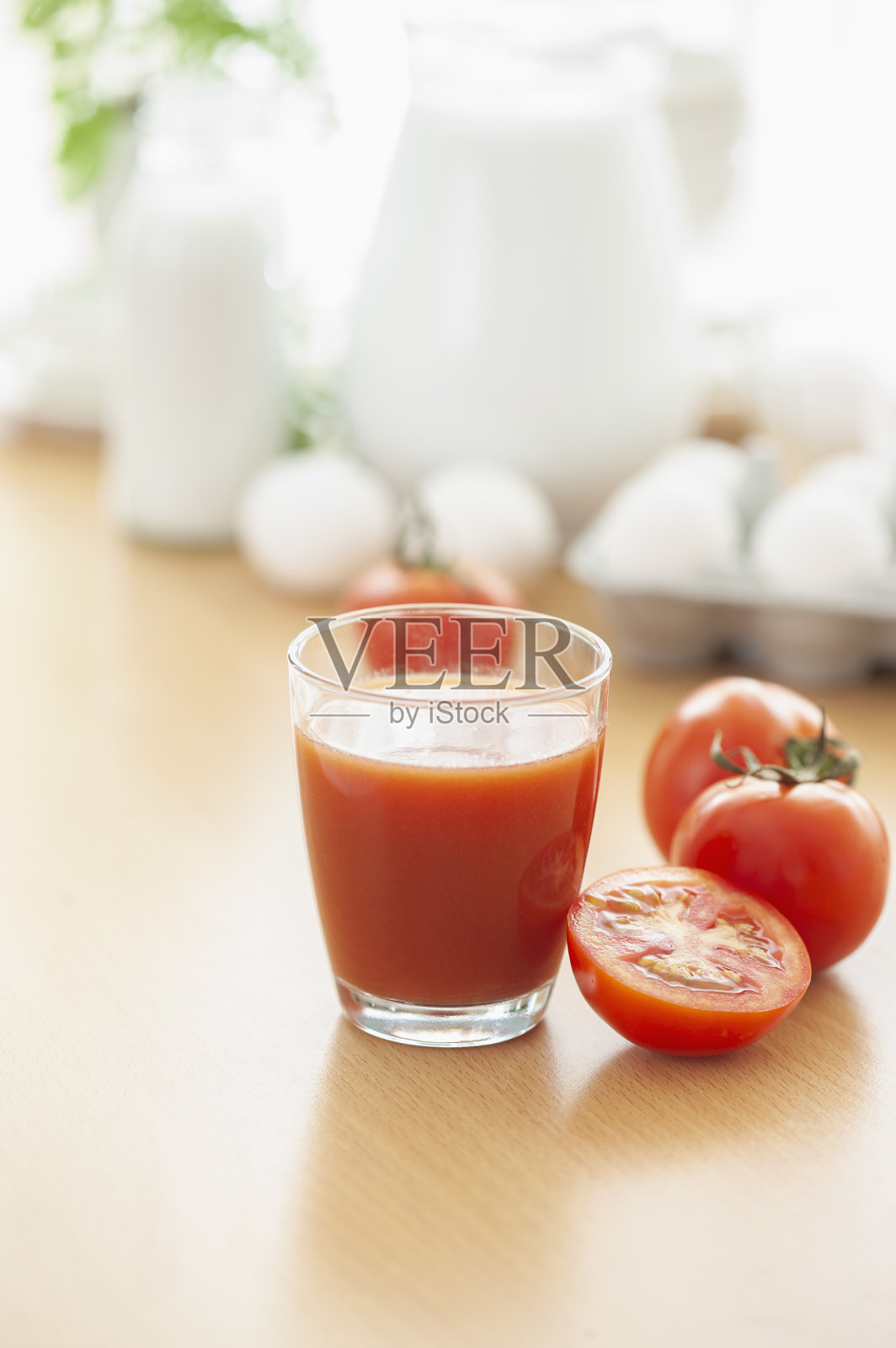 欧芹 番茄 玻璃杯 番茄汁 4K高清美食壁纸_图片编号326032-壁纸网