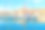 克罗地亚布拉克岛，帆船停泊在美丽的米尔纳港，背景是教堂塔素材图片