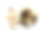 金色漆喇叭与吹口孤立在白色素材图片