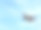 猎鹰战斗机军用飞机在蓝天的背景下飞行素材图片